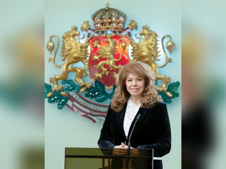 Писмо на Илияна Йотова до българските социалисти понеделник, 31 Август 2026 / 11:21