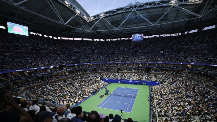 US Open гони рекорд от 100 млн. долара, докато цените за феновете скачат