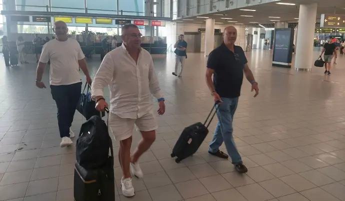 Две легенди с Левски в Атина