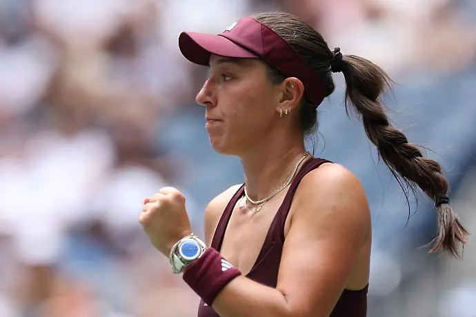 Пегула започна убедително на US Open, Крейчикова отпадна още на старта