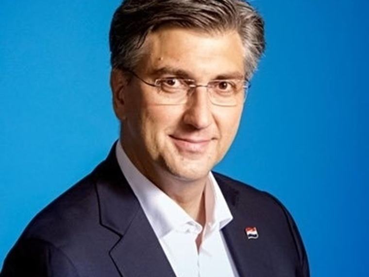 Пленкович: Държавно погребение за Младич би затворило вратата на Сърбия към ЕС