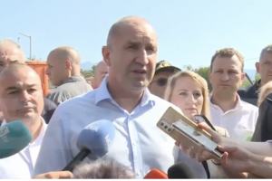 Радев: Отскубнали са елементите на заглушителя