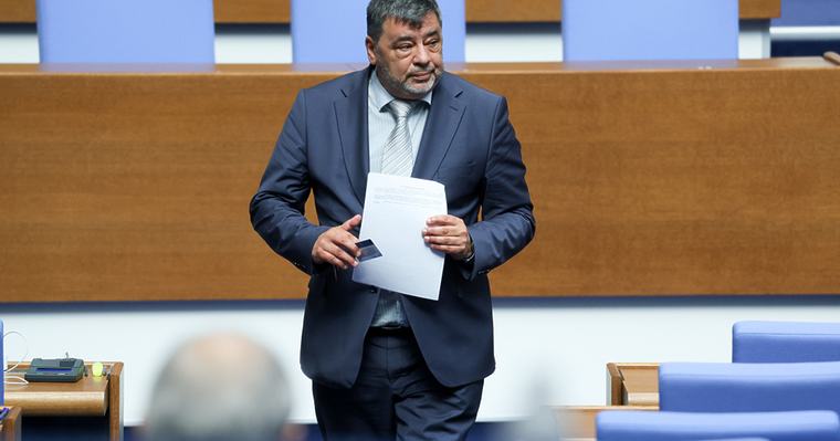 Велислав Величков: Трима бивши главни прокурори ;редят; свои аватари за ВСС