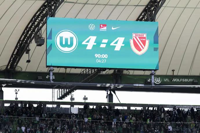 От 3:0, през 3:3, а накрая 4:4
