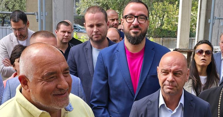 Войната в ГЕРБ-Пловдив продължава: Темелков пак атакува кмета