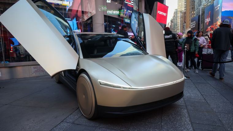 Tesla подготвя мистериозно събитие за пускането на Cybercab